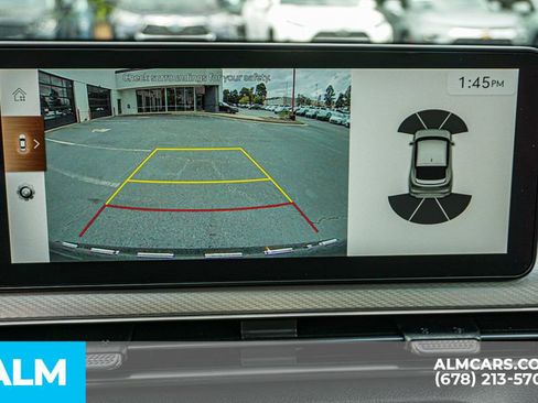 Used 2025 Genesis GV60 RWD image 38