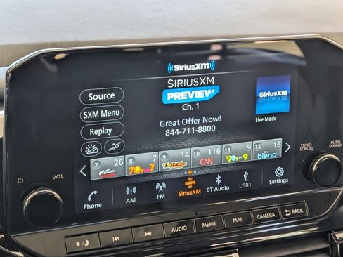 Used 2022 Nissan Pathfinder SL w/ SL Premium Package image 30