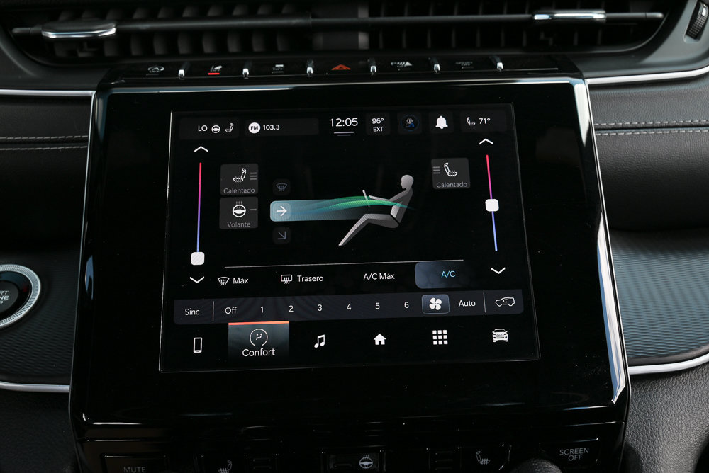 Used 2023 Jeep Grand Cherokee Altitude RWD image 17