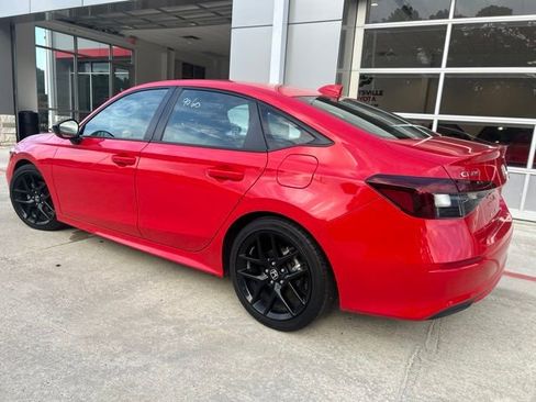 Used 2025 Honda Civic Sport image 6