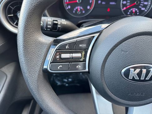 Used 2020 Kia Forte LXS image 23