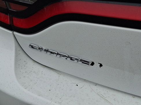 Used 2023 Dodge Charger SXT RWD image 17