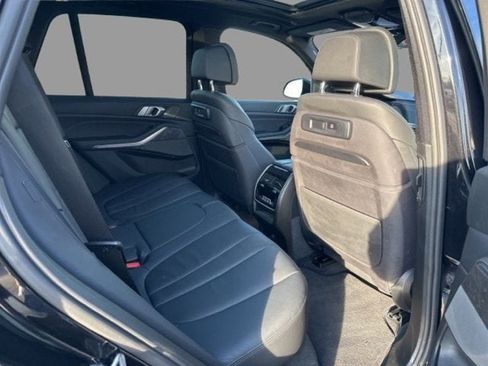 Used 2019 BMW X5 xDrive40i w/ Luxury Seating Package image 10