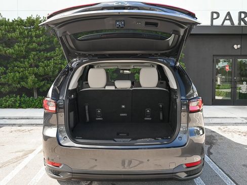 Certified 2025 MAZDA CX-90 3.3 Turbo w/ Preferred Package image 10