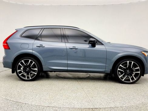 Used 2023 Volvo XC60 B6 Ultimate w/ Protection Package Premier AWD/4WD image 4