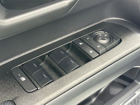 Certified 2025 Toyota 4Runner SR5 image 25