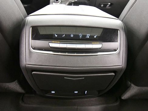 Used 2022 Cadillac Escalade Sport w/ Touring Package AWD/4WD image 18