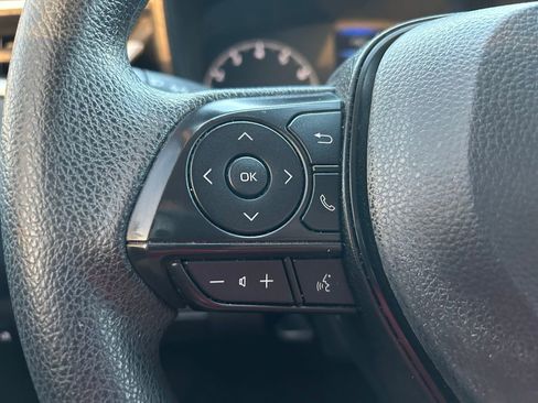 Used 2024 Toyota Corolla LE image 19