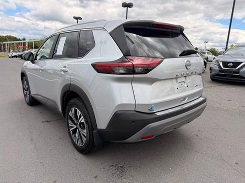 Certified 2023 Nissan Rogue SV w/ SV Premium B Package AWD/4WD image 7