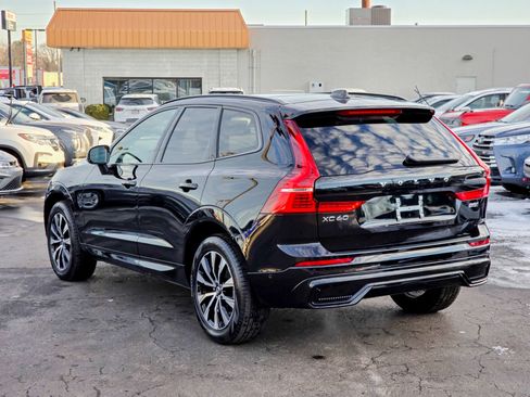 Used 2024 Volvo XC60 B5 Plus image 18