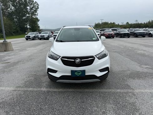 Certified 2021 Buick Encore Preferred AWD/4WD image 8