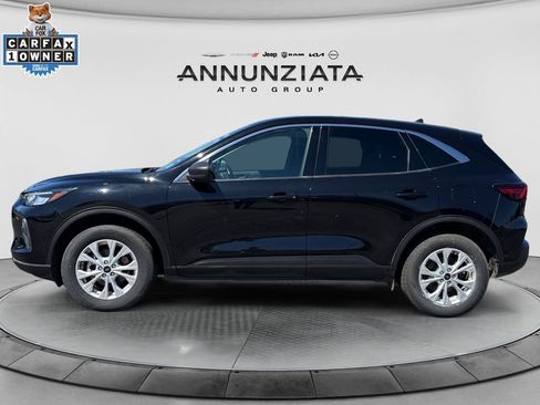 Used 2024 Ford Escape Active AWD/4WD image 2