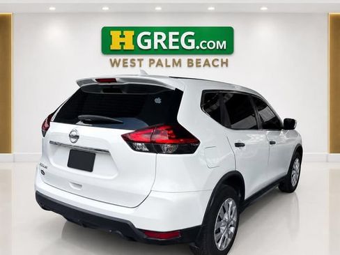 Used 2019 Nissan Rogue S FWD image 6