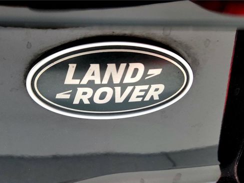 Used 2021 Land Rover Discovery Sport S R-Dynamic image 26