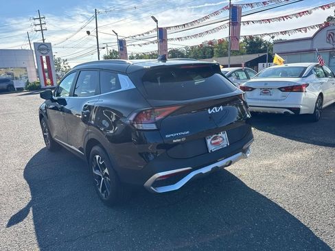 Used 2023 Kia Sportage EX AWD/4WD image 5