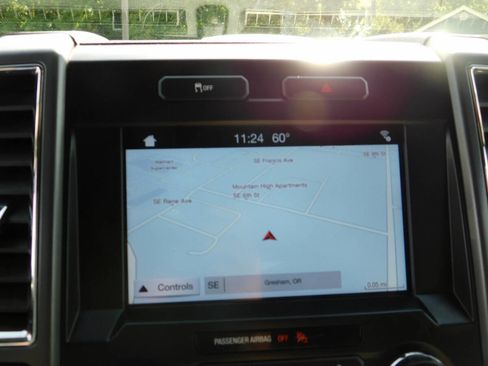 Used 2016 Ford F150 XLT w/ Equipment Group 302A Luxury image 11