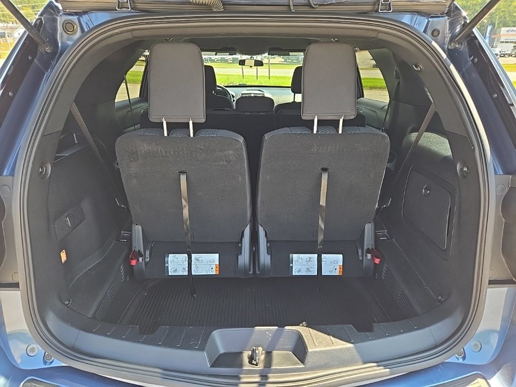 Used 2019 Ford Explorer XLT FWD image 24