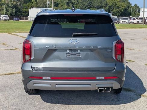 Used 2024 Hyundai Palisade SEL AWD/4WD image 4