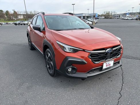 Certified 2025 Subaru Crosstrek 2.5i Limited w/ Crosstrek Mirror Package image 7