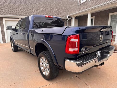 Used 2021 RAM 2500 Limited w/ Cold Weather Group AWD/4WD image 4