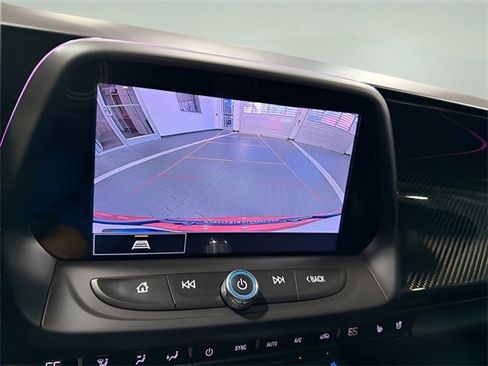 Used 2022 Chevrolet Camaro ZL1 image 21