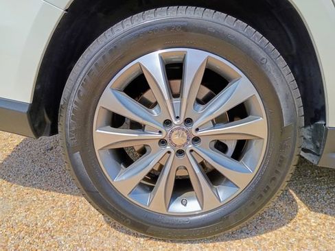 Used 2015 Mercedes-Benz GL 450 4MATIC image 21