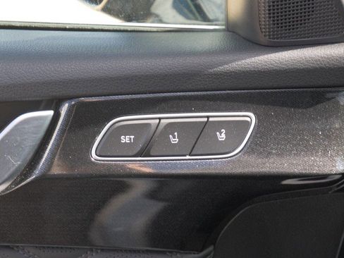 Used 2020 Hyundai Palisade Limited AWD/4WD image 14