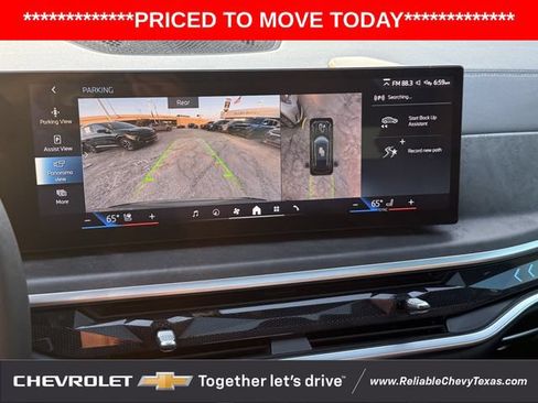 Used 2024 BMW X5 xDrive50e w/ Parking Assistance Package AWD/4WD image 23