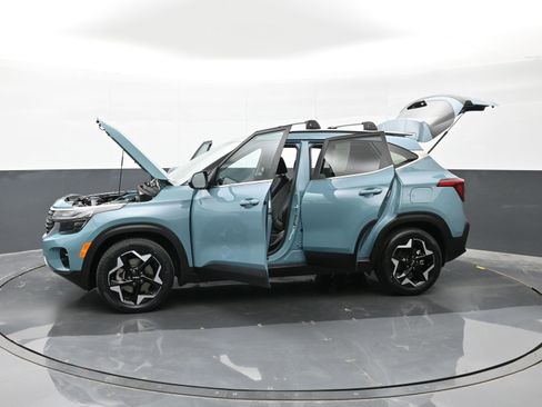 Used 2024 Kia Seltos EX AWD/4WD image 49
