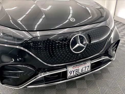 Used 2026 Mercedes-Benz EQE 320 4MATIC SUV image 31