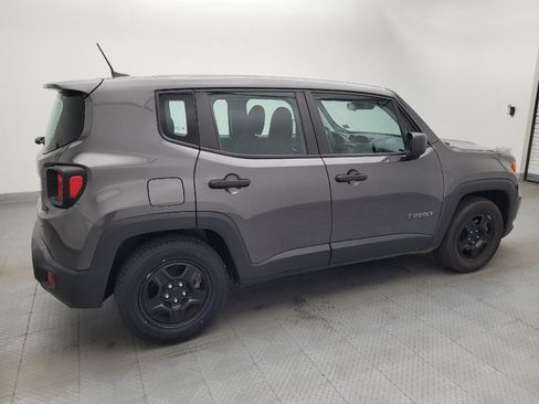 Used 2021 Jeep Renegade Sport FWD image 10