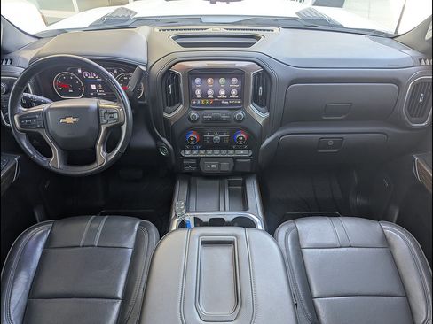 Used 2020 Chevrolet Silverado 2500 High Country w/ Technology Package AWD/4WD image 24