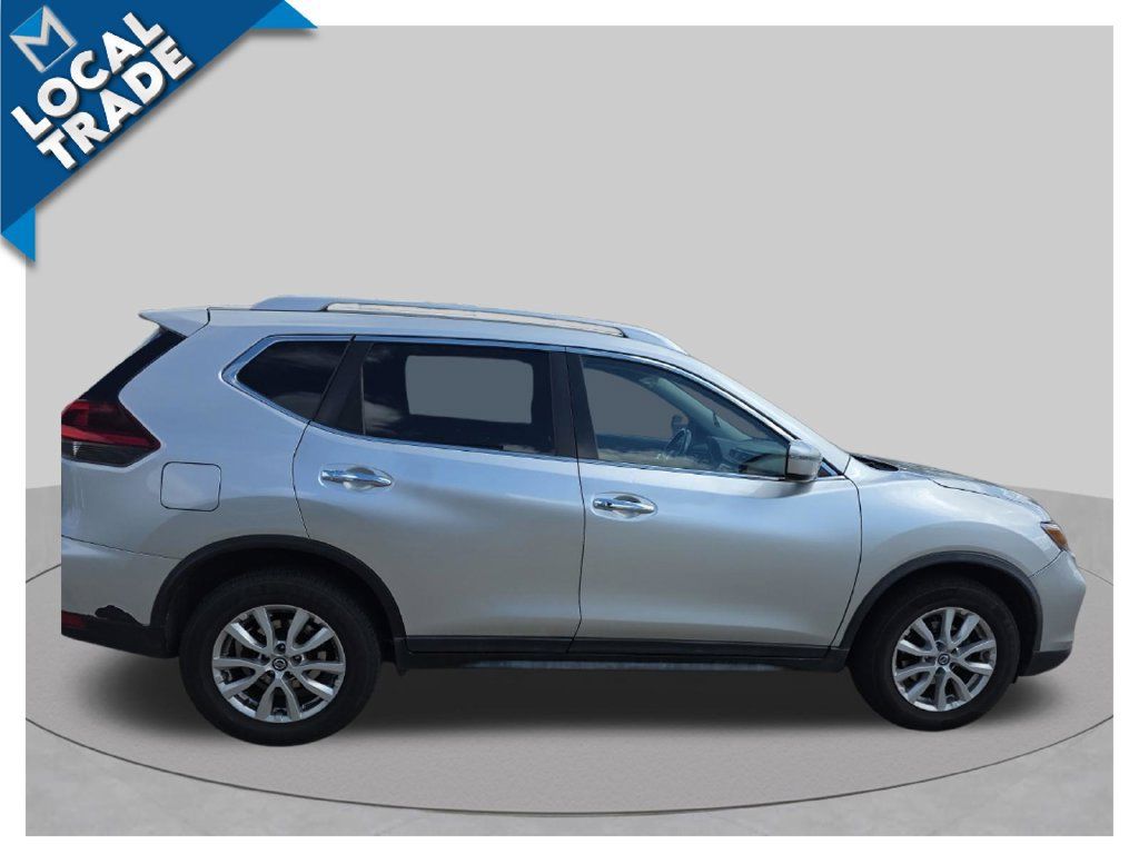Used 2019 Nissan Rogue SV AWD/4WD image 6