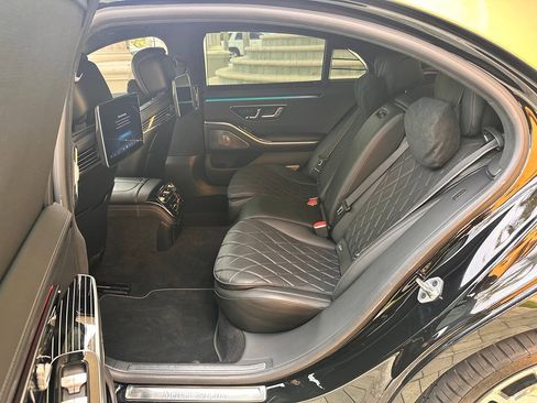 Used 2021 Mercedes-Benz S 580 4MATIC Sedan w/ Warmth & Comfort Package image 63