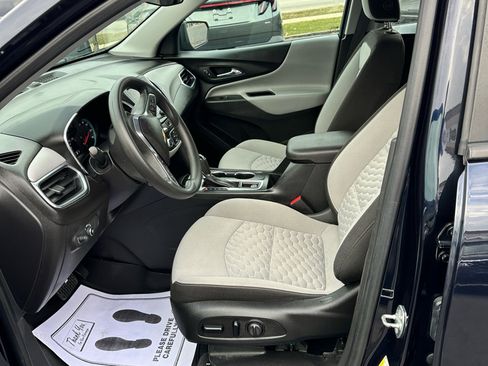 Used 2020 Chevrolet Equinox LS image 8