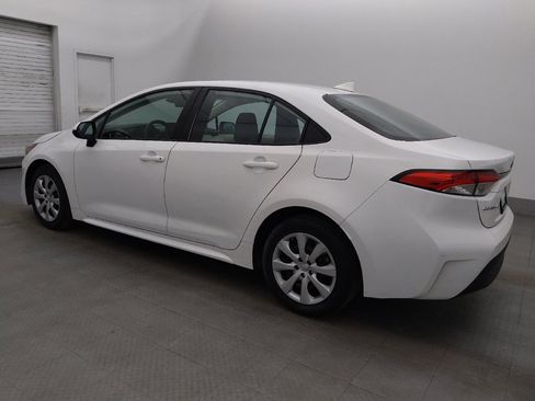 Used 2023 Toyota Corolla LE FWD image 3