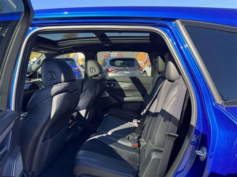 Certified 2025 Acura MDX A-Spec image 10