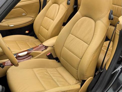 Used 2003 Porsche 911 Carrera RWD image 33