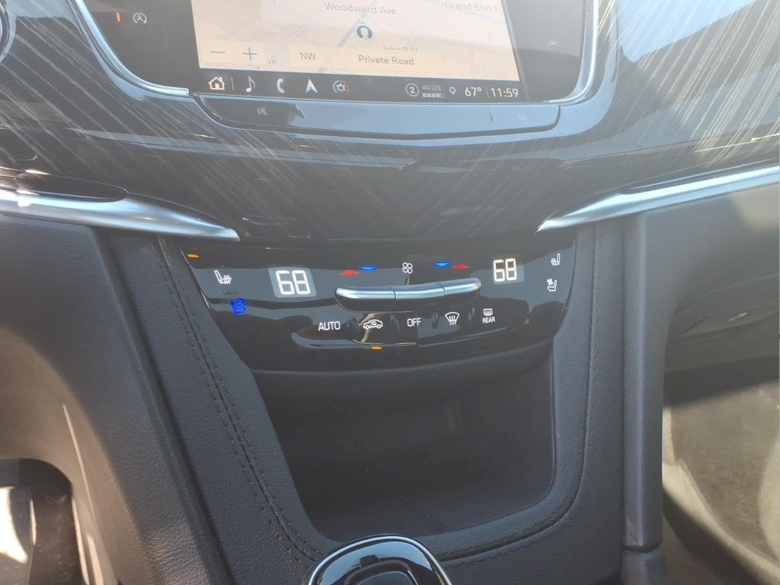 Used 2024 Cadillac XT6 Premium Luxury w/ LPO, Floor Liner Package FWD image 18
