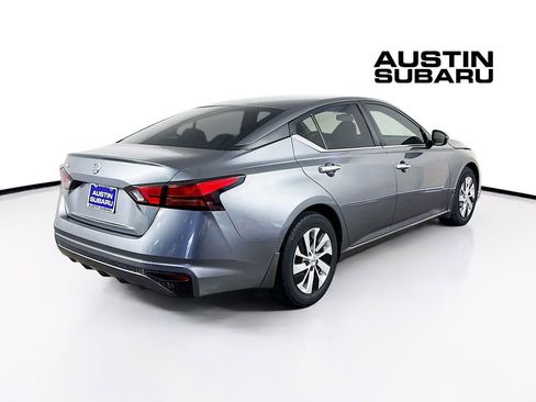 Used 2022 Nissan Altima 2.5 S image 7