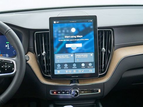 New 2026 Volvo XC60 T8 Ultra w/ Climate Package AWD/4WD image 28