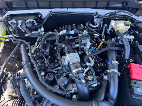 New 2025 Ford Bronco Outer Banks image 37