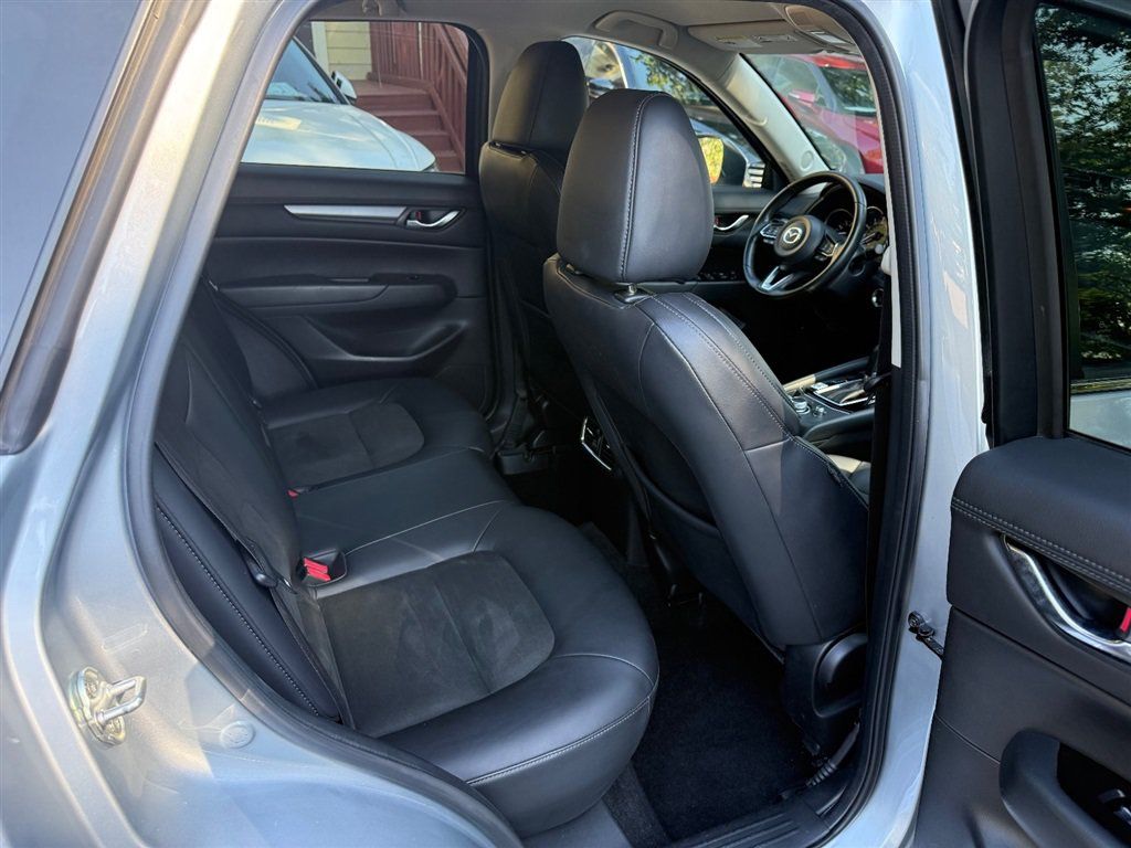 Used 2021 MAZDA CX-5 Touring FWD image 19