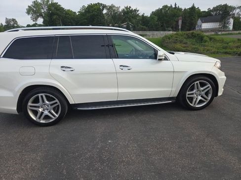 Used 2016 Mercedes-Benz GL 550 4MATIC image 26