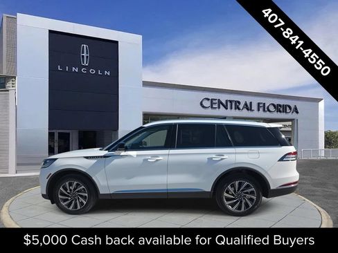 New 2026 Lincoln Aviator AWD image 6