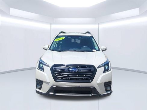 Used 2023 Subaru Forester Limited w/ Popular Package #3 AWD/4WD image 2