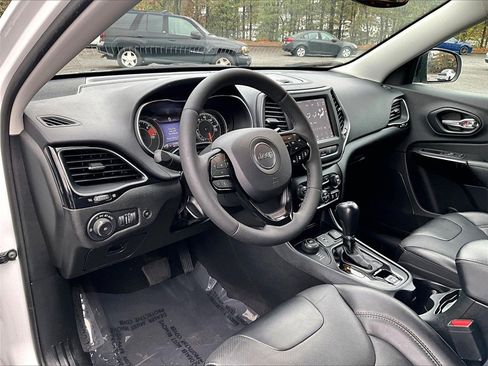 Used 2023 Jeep Cherokee Altitude Lux image 20