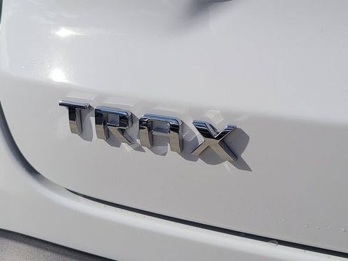New 2026 Chevrolet Trax LT w/ Driver Confidence Package image 7