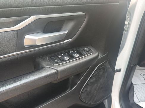 Used 2019 RAM 1500 Big Horn AWD/4WD image 13