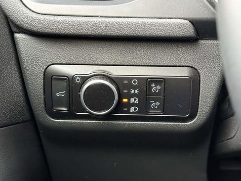 Used 2022 Ford Escape SE w/ Convenience Package image 24